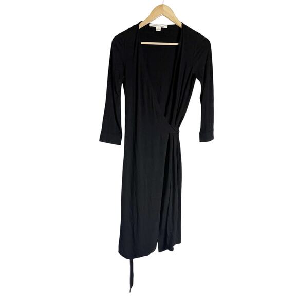Diane von Furstenberg Julian Black 3/4 Sleeve V-Neck Tie Waist Wrap Dress Size 2 - Picture 2 of 9